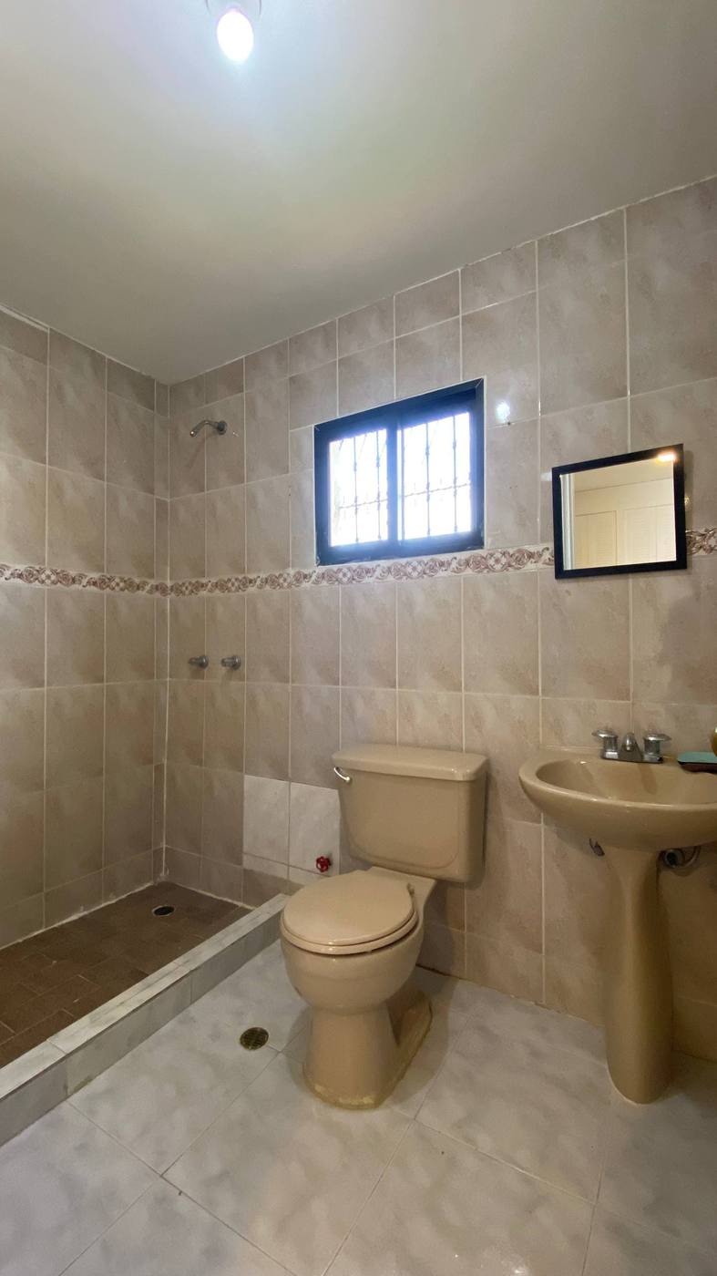 Apartamento en Edificio Karla Patricia, foto 5 de 6