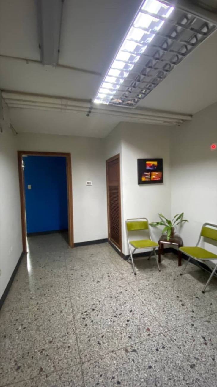Oficinas en Urb. La Estrella, foto 4 de 18