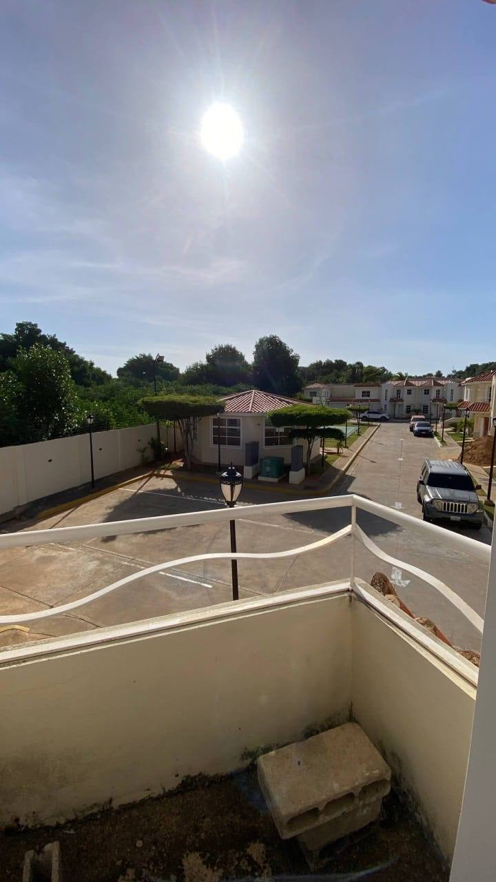 Townhouse en Villa Costa Dorada, foto 2 de 6